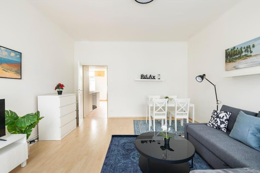 Beautiful 1 Bedroom Apartment Near Schoenbrunn Vienna Exterior photo